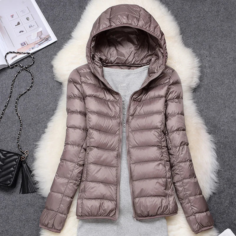 CloudLite Packable Hooded Puffer Jacket